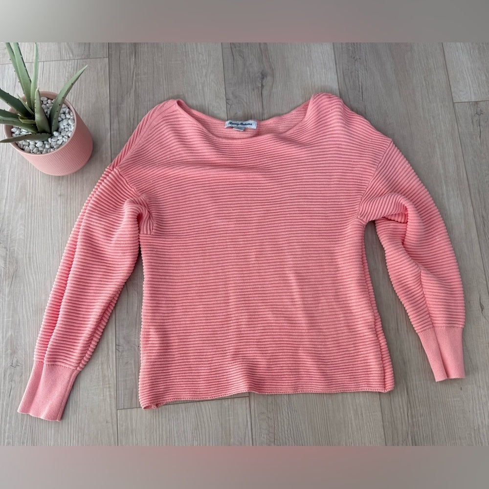 Tommy Bahama Women’s Coral scoop neck mesh sparkle blouse size small